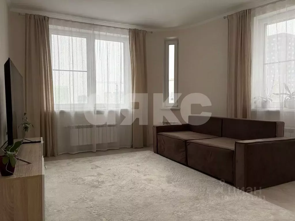 3-к кв. Москва Онежская ул., 31к1 (80.9 м) - Фото 1