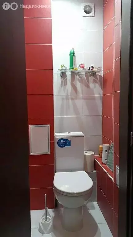 3-комнатная квартира: Тюмень, микрорайон Мыс, Судоремонтная улица, 28 ... - Фото 1