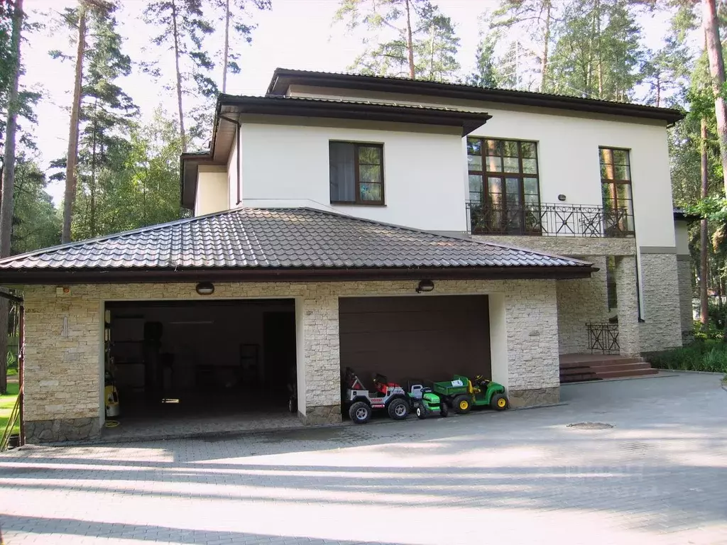 Дом в Московская область, Одинцовский городской округ, пос. Барвиха, ... - Фото 1