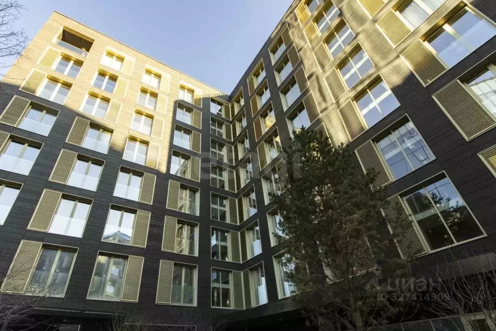 1-к кв. Тюменская область, Тюмень Первомайская ул., 1А (51.9 м) - Фото 1