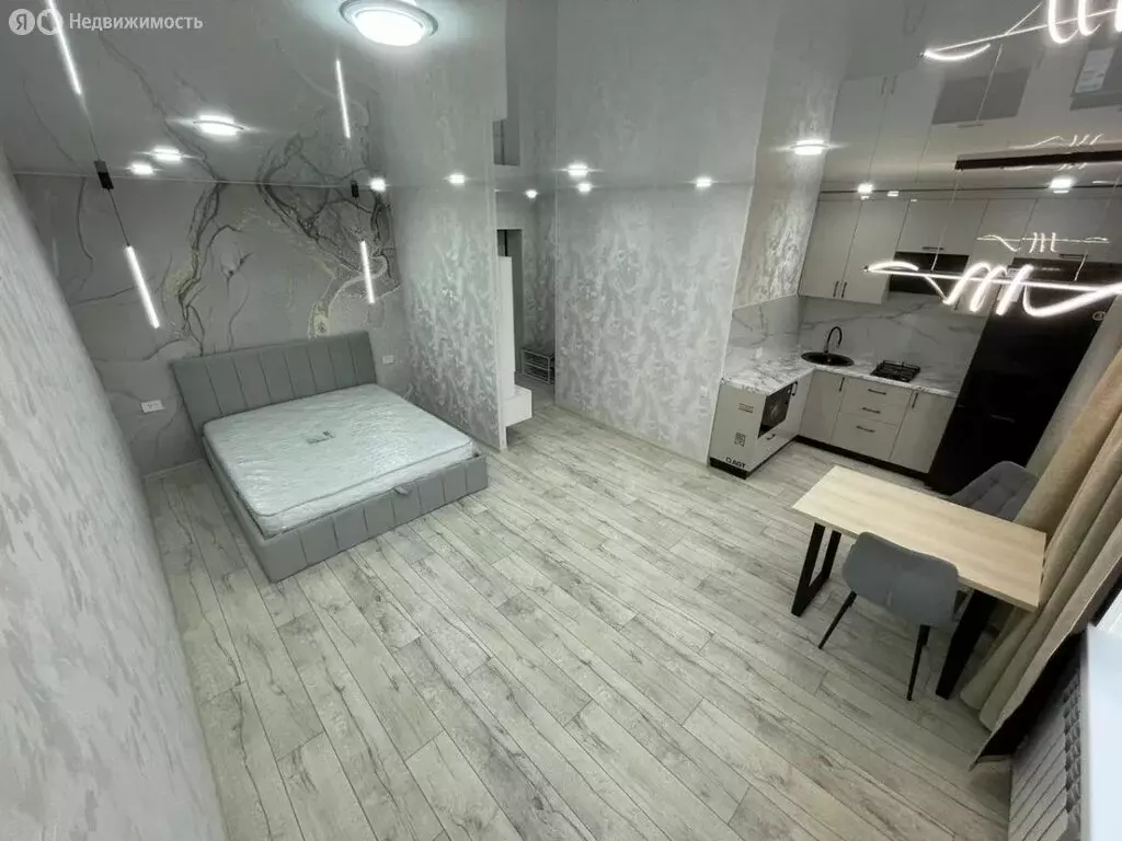 1-комнатная квартира: Комсомольск-на-Амуре, проспект Первостроителей, ... - Фото 2