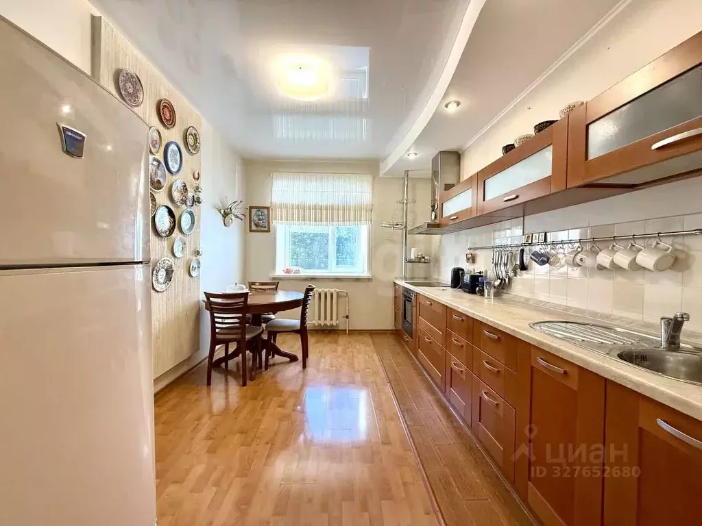 2-к кв. Коми, Сыктывкар ул. Чернова, 8/1 (82.5 м) - Фото 2