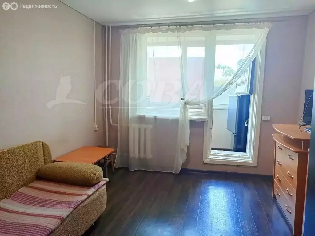Квартира-студия: Тюмень, улица Республики, 243 (15 м) - Фото 1