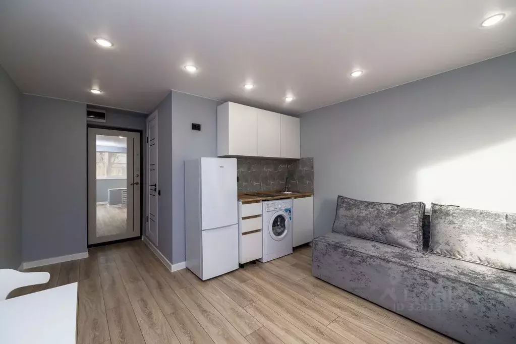 Студия Тюменская область, Тюмень ул. Республики, 239 (21.0 м) - Фото 2