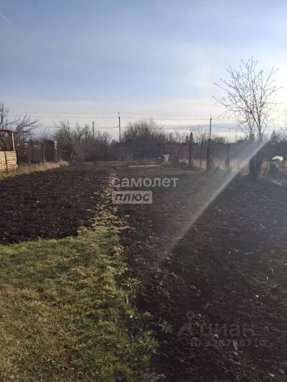 Участок в Свердловская область, Екатеринбург муниципальное ... - Фото 1