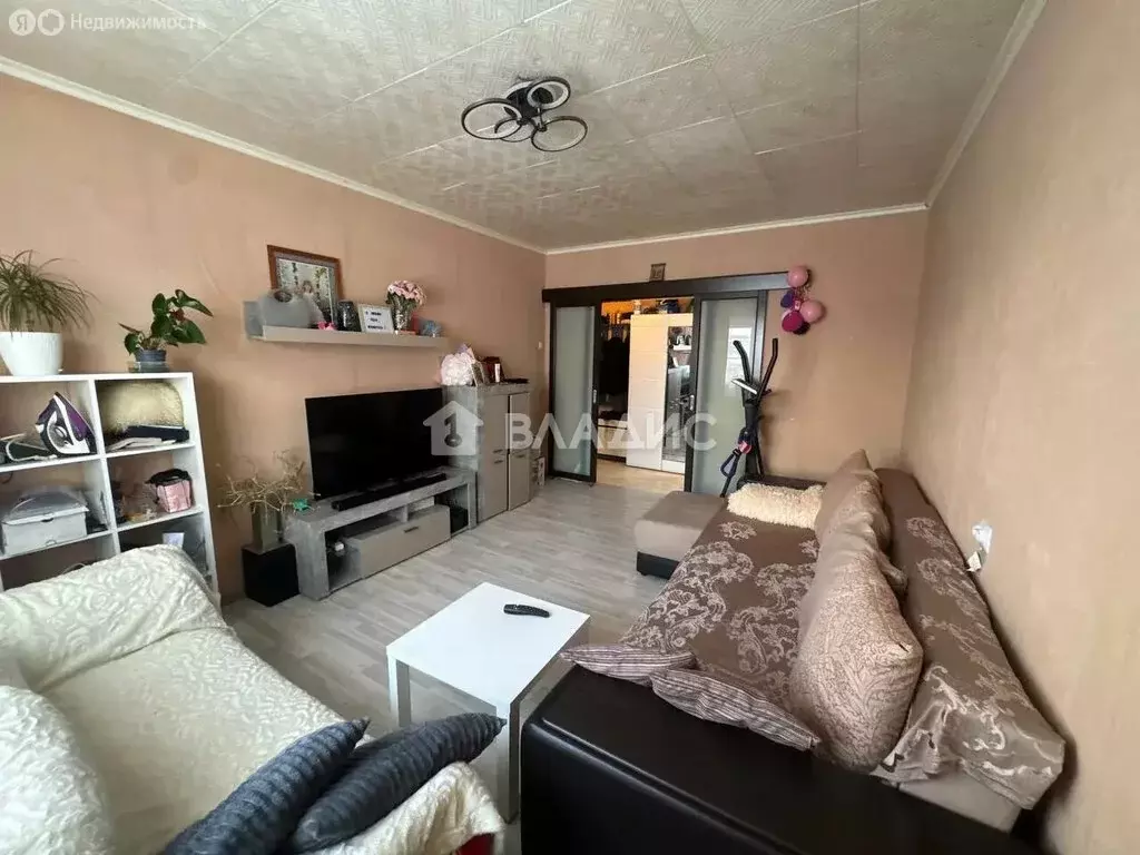 3-комнатная квартира: Куровское, Совхозная улица, 19 (59 м) - Фото 1