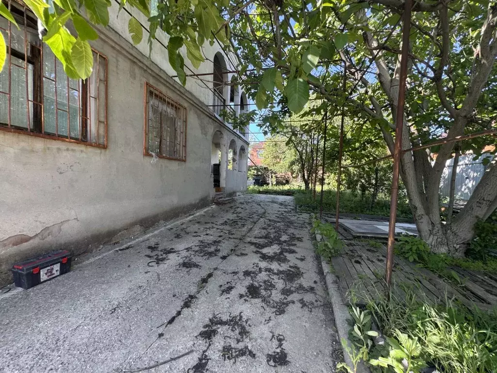 Дом в Ростовская область, Ростов-на-Дону Каштановая ул., 75 (182 м) - Фото 0