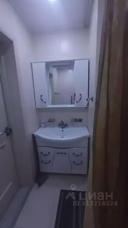 3-к кв. Татарстан, Набережные Челны пос. Сидоровка, 18 (55.0 м) - Фото 1