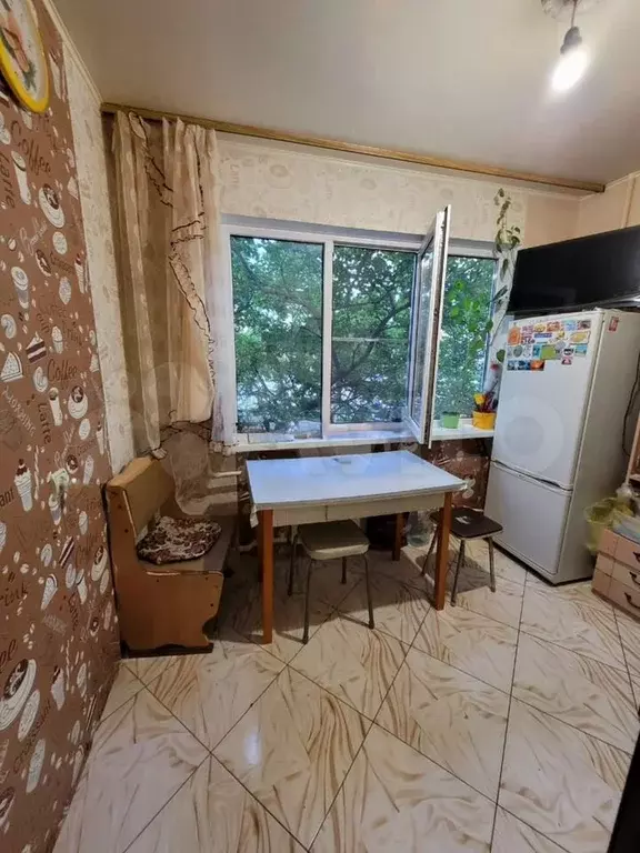 2-к. квартира, 52 м, 2/9 эт. - Фото 0