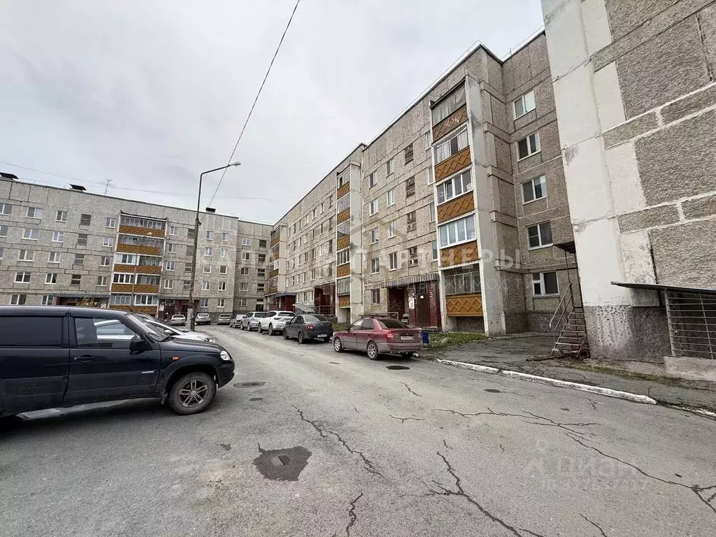 2-к кв. Свердловская область, Полевской Зеленый Бор-2 мкр, 35 (47.1 м) - Фото 1