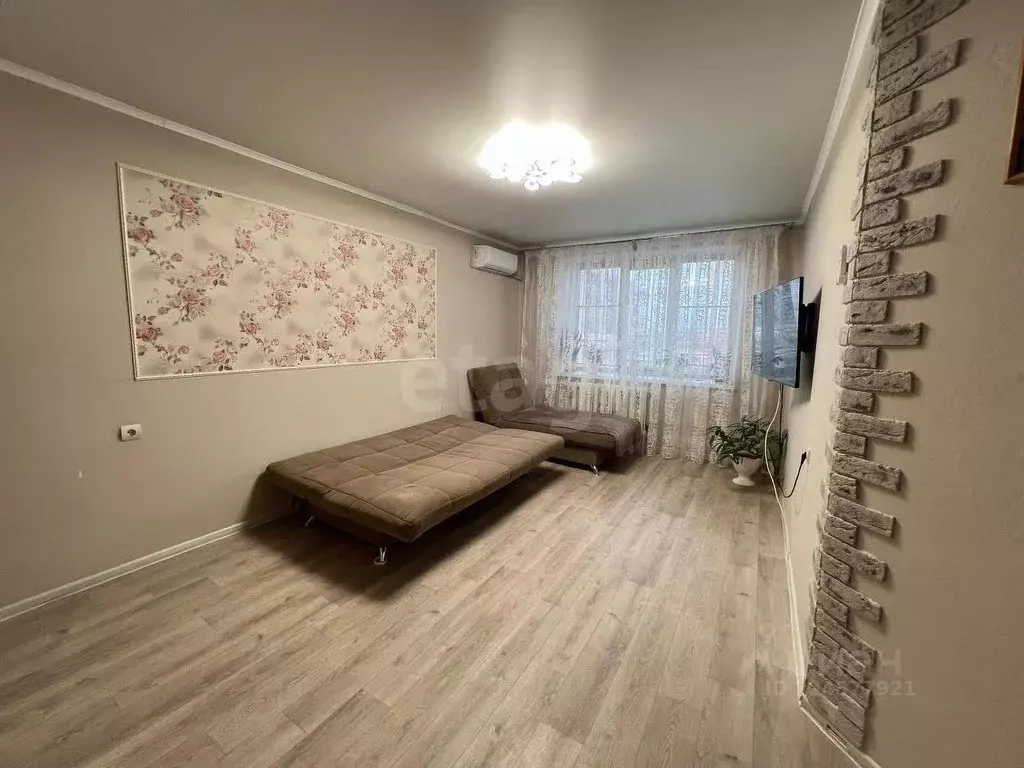 2-к кв. Башкортостан, Стерлитамак ул. Артема, 116б (56.4 м) - Фото 2