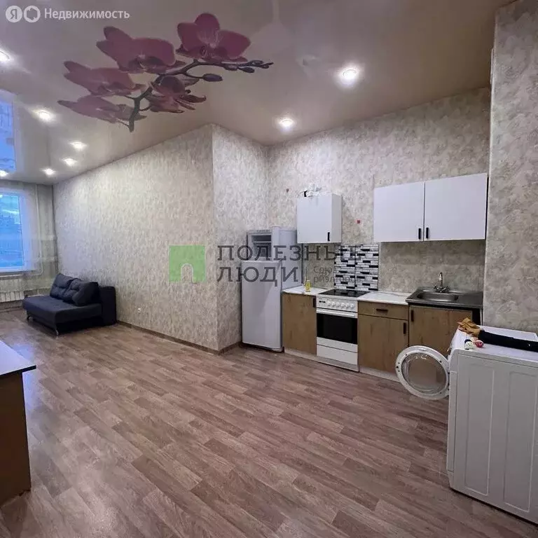 Квартира-студия: Красноярск, улица 40 лет Победы, 2 (34 м) - Фото 1