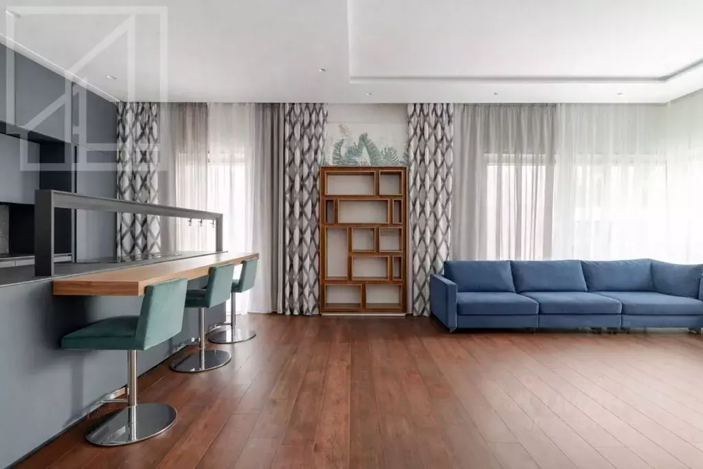 3-к кв. Москва Мосфильмовская ул., 1А (112.0 м) - Фото 1