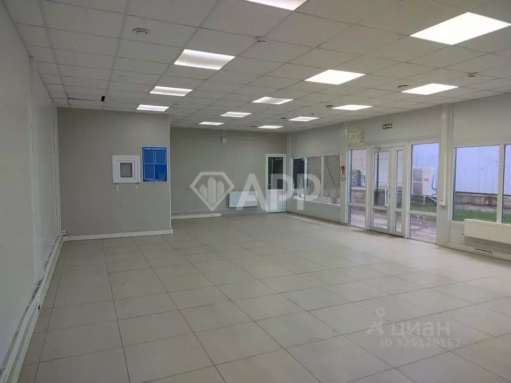 Торговая площадь в Краснодарский край, Анапа Анапское ш., 80 (75 м) - Фото 2