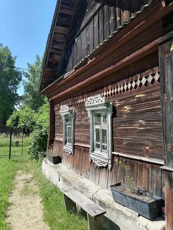 Дом в Калужская область, Дзержинский район, Дворцы с/пос, д. ... - Фото 0