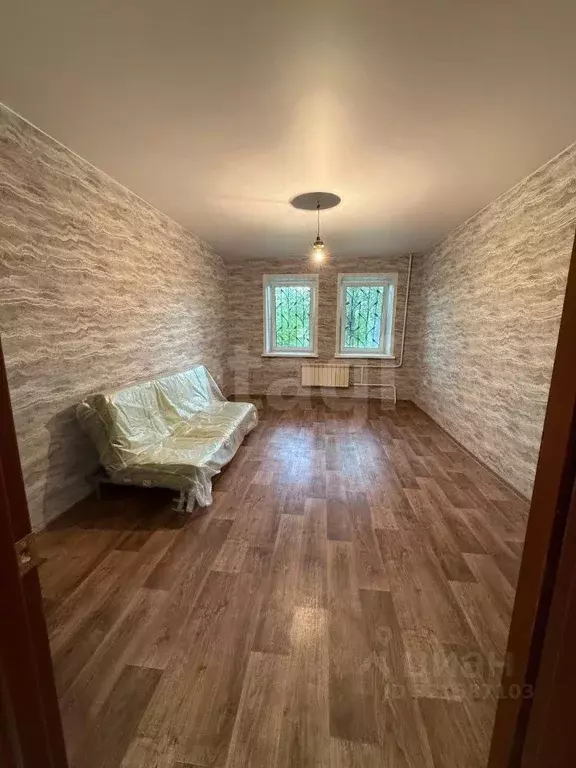 3-к кв. Красноярский край, Красноярск ул. Глинки, 28 (64.8 м) - Фото 1