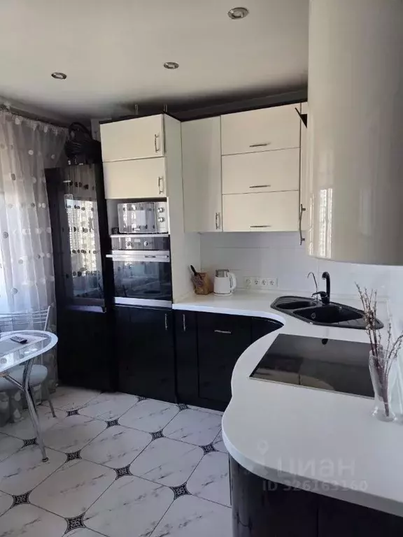 2-к кв. Московская область, Лобня ул. Катюшки, 56 (61.3 м) - Фото 1