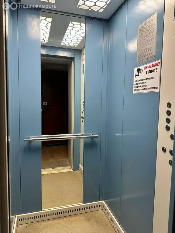 3-комнатная квартира: Октябрьский, 34-й микрорайон, 8А (64 м) - Фото 1