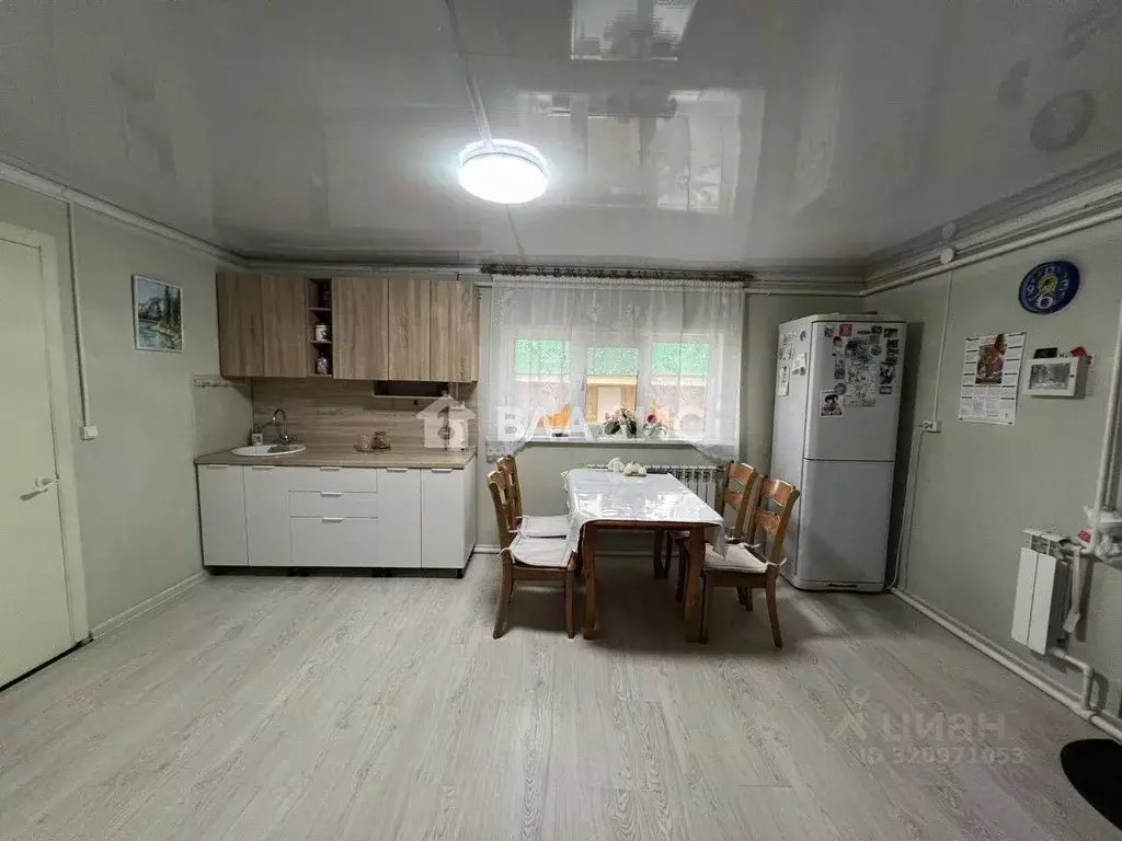 Дом в Бурятия, Тарбагатайский район, Саянтуйское с/пос, с. Нижний ... - Фото 1