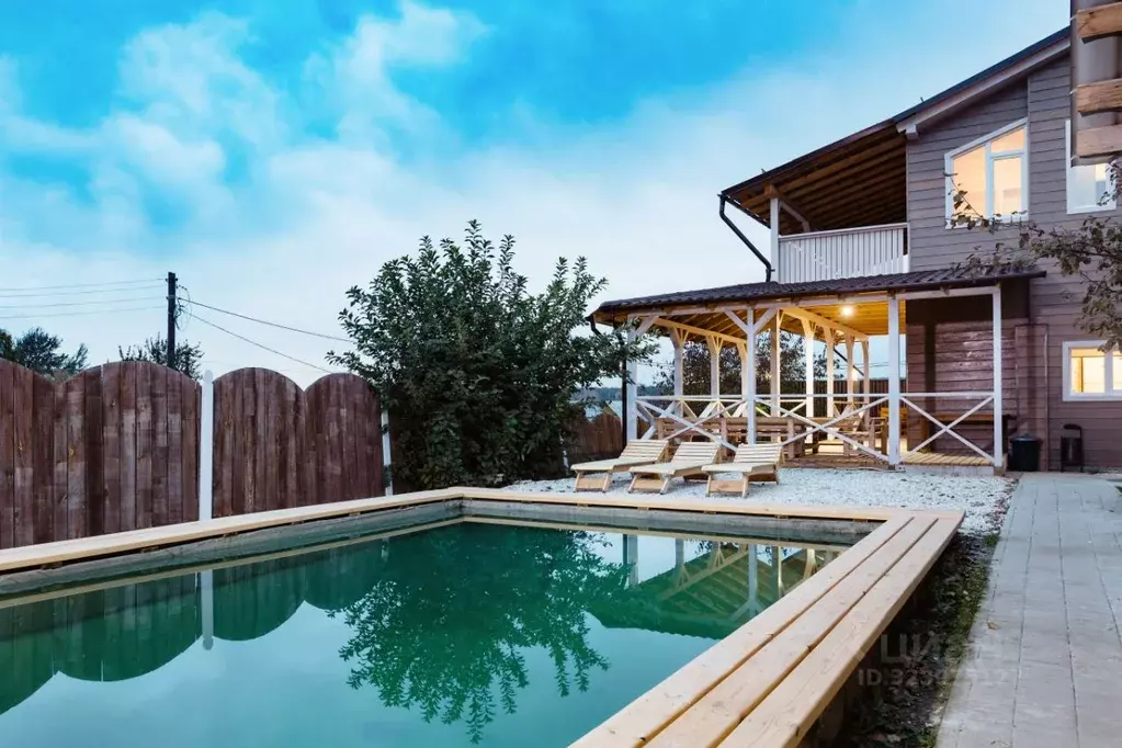 Дом в Свердловская область, Екатеринбург ул. Севастопольская (200 м) - Фото 2