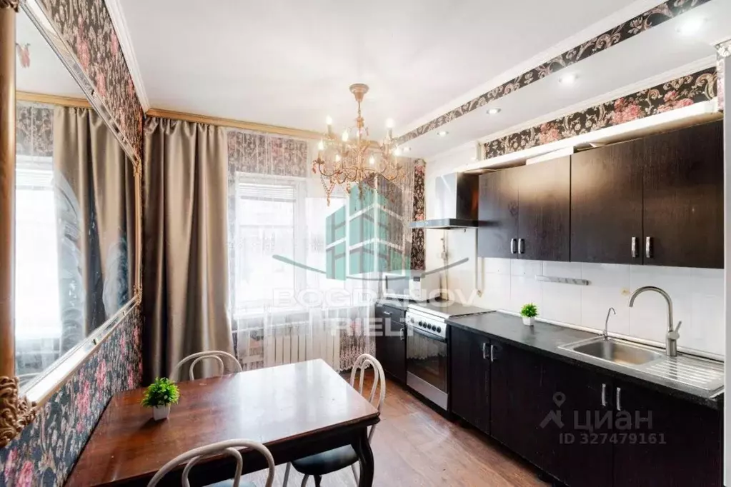 3-к кв. Омская область, Омск ул. 70 лет Октября, 10/2 (63.0 м) - Фото 1