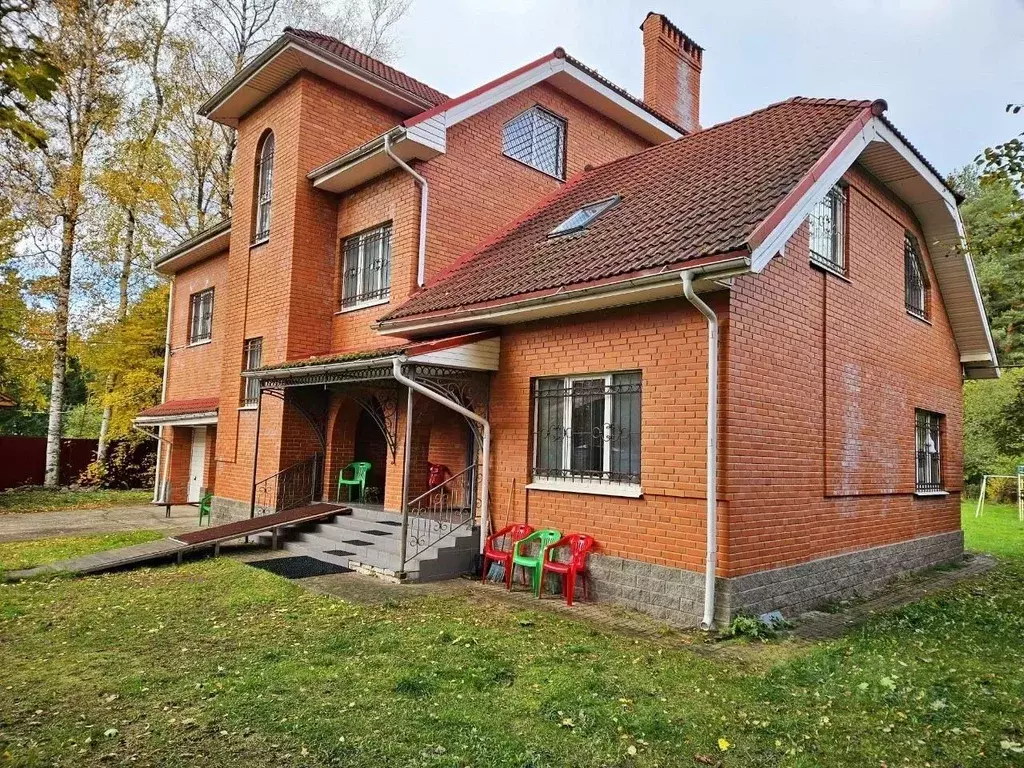 Коттедж в Ленинградская область, Всеволожск Баркановская ул., 33 (450 ... - Фото 1