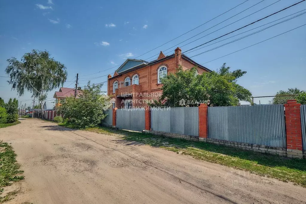 Дом в Рязанская область, Рязань 1-й Базарный проезд, 33 (341 м) - Фото 1