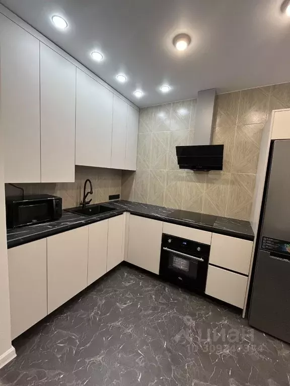 2-к кв. Астраханская область, Астрахань ул. Набережная Приволжского ... - Фото 2