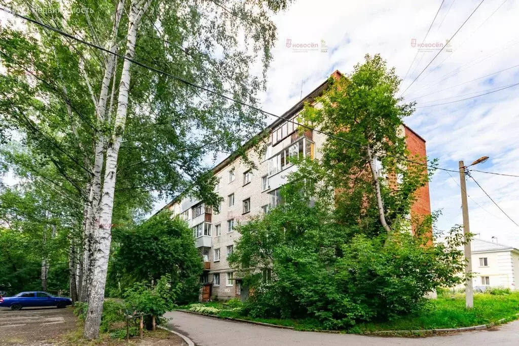 3-комнатная квартира: Екатеринбург, Комсомольская улица, 31А (62.1 м) - Фото 0