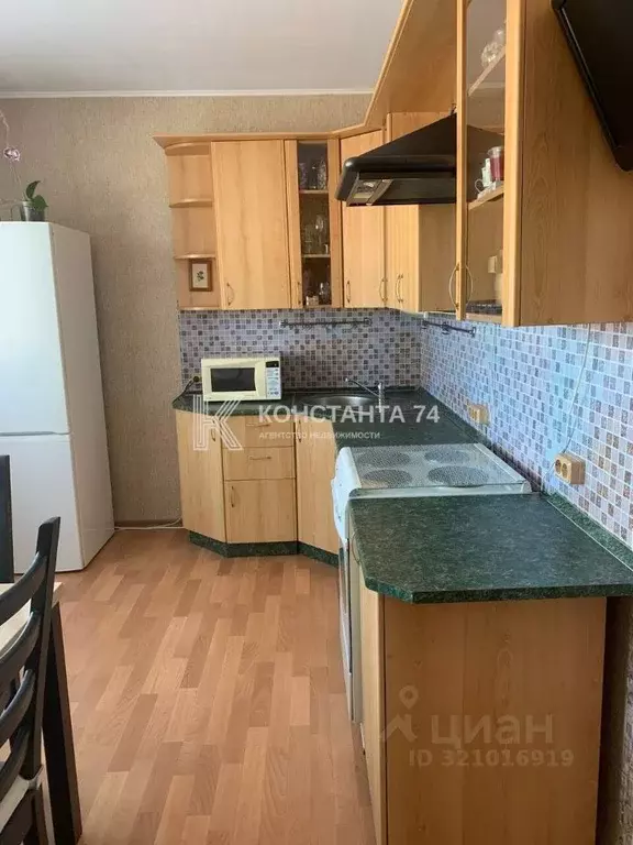 2-к кв. Челябинская область, Челябинск Звенигородская ул., 52 (64.4 м) - Фото 0