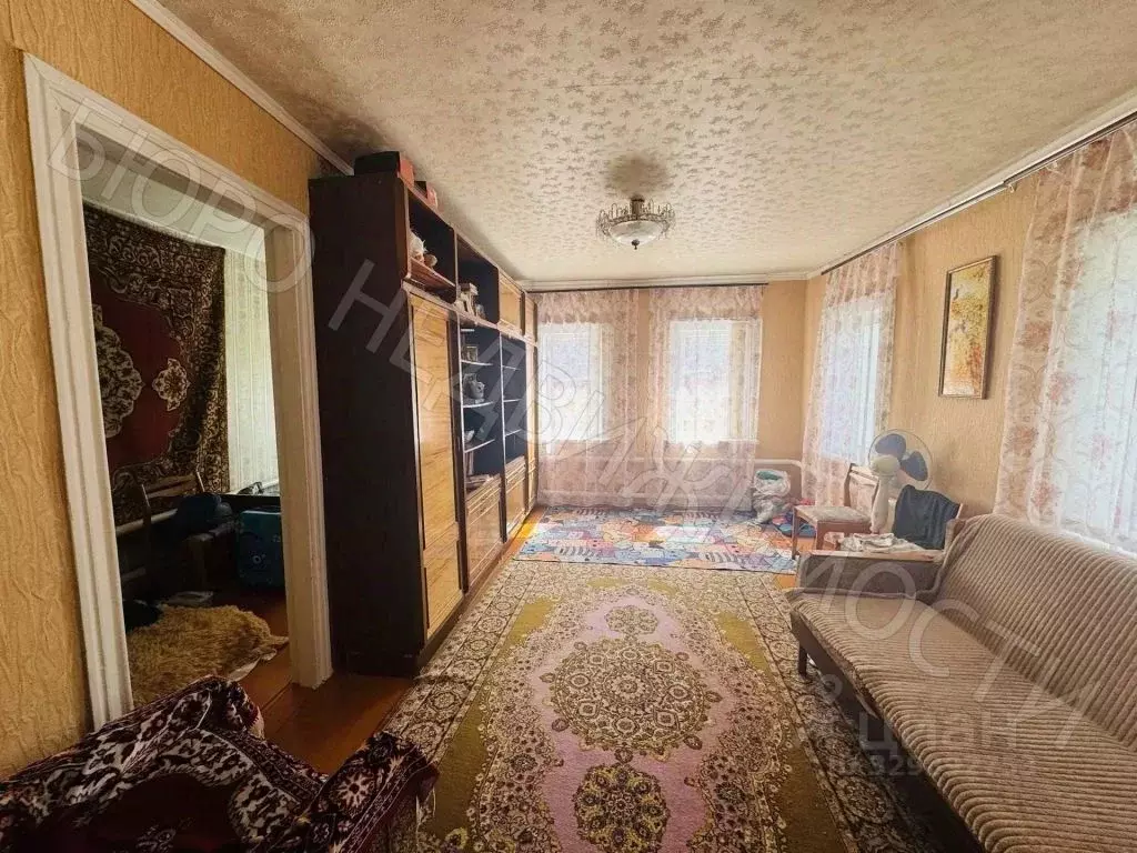 Дом в Саратовская область, Балашов ул. 1-я Заводская, 20 (50 м) - Фото 2