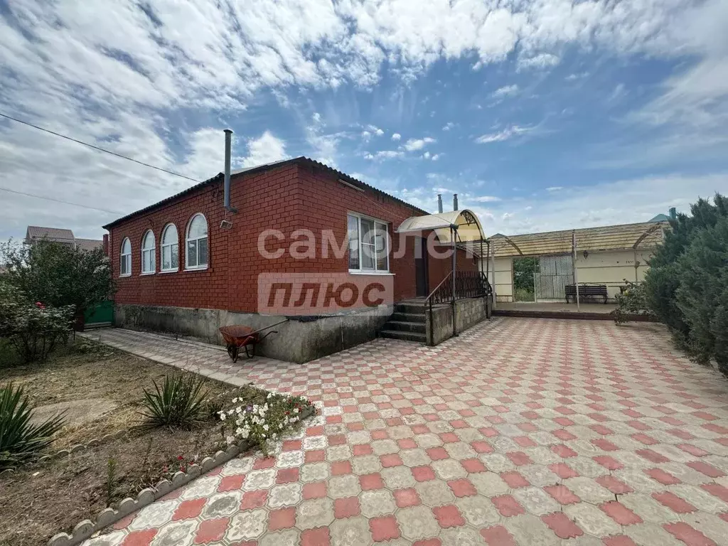 Дом в Краснодарский край, Темрюк А-289, 126-й км (89 м) - Фото 0