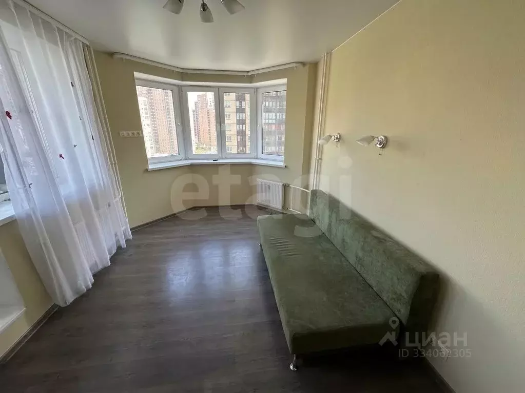 3-к кв. Санкт-Петербург пос. Парголово, Заречная ул., 41 (86.6 м) - Фото 1