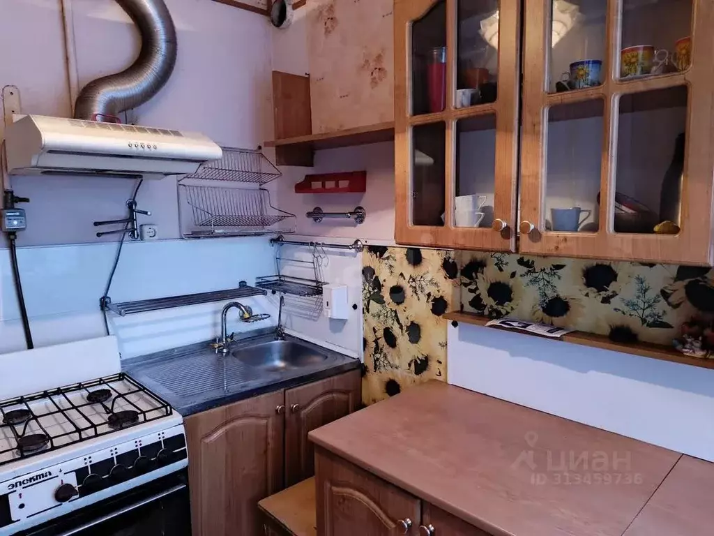 2-к кв. Псковская область, Остров Авиационная ул., 6 (37.8 м) - Фото 1