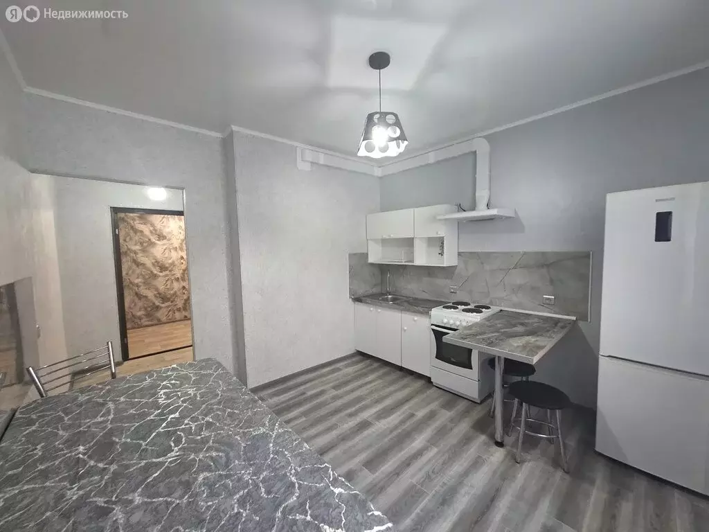 2-комнатная квартира: Оренбург, проспект Победы, 151 (60.4 м) - Фото 2