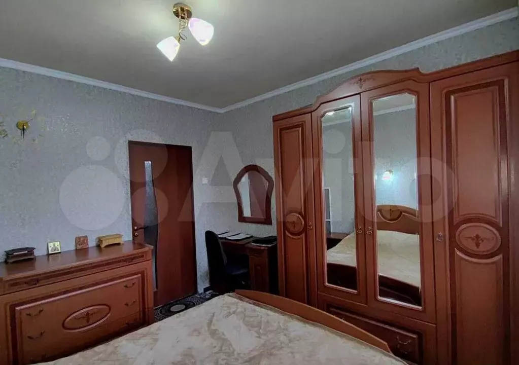 3-к. квартира, 61 м, 2/5 эт. - Фото 0
