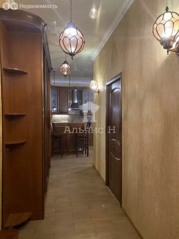 3-комнатная квартира: Азов, улица Дзержинского, 47А (85.1 м) - Фото 0