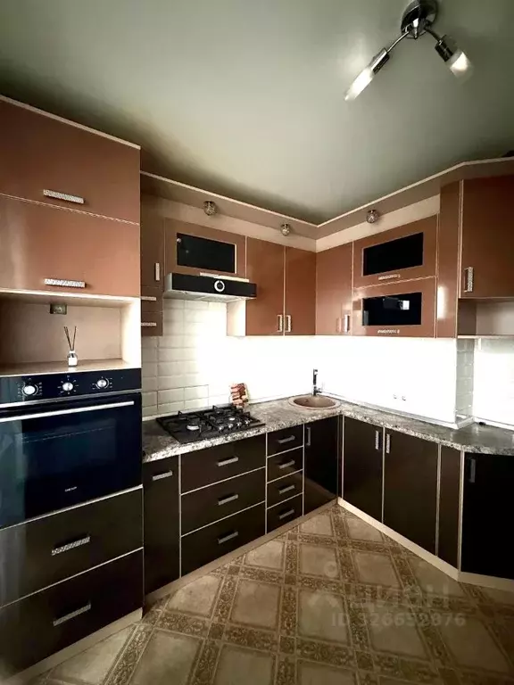 1-к кв. Омская область, Омск ул. Крупской, 8/1 (38.0 м) - Фото 1