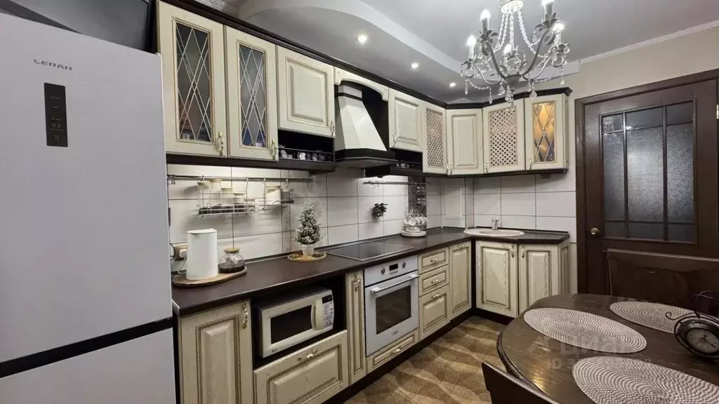 3-к кв. Хакасия, Абакан Аскизская ул., 216А (65.0 м) - Фото 1