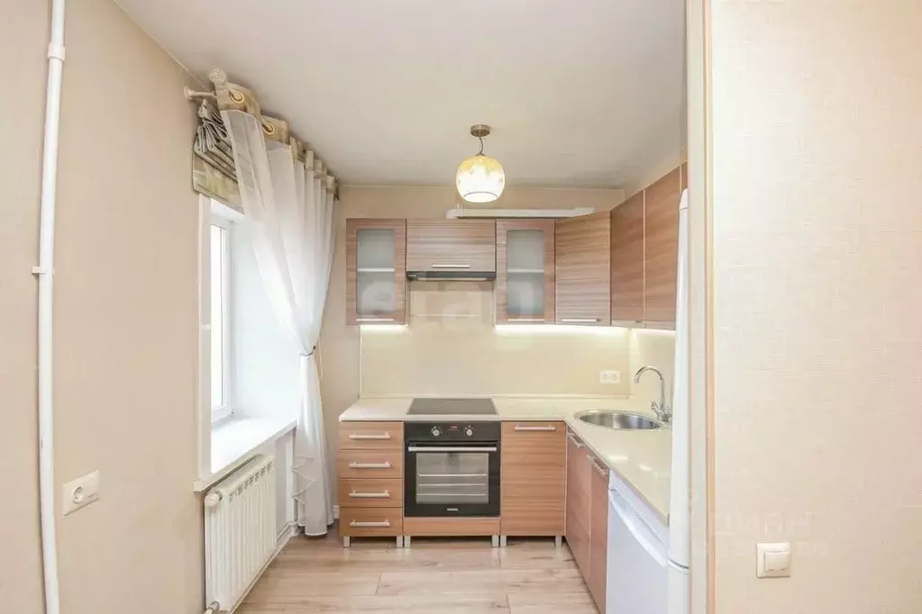 3-к кв. Бурятия, Улан-Удэ ул. Гагарина, 49 (53.2 м) - Фото 1