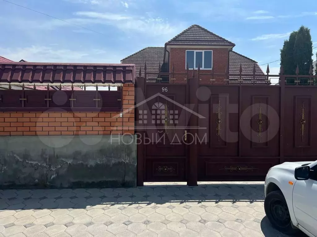 Дом 228 м на участке 12 сот. - Фото 0
