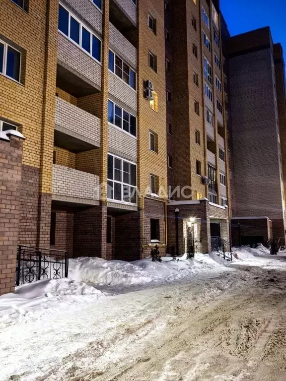 2-к кв. Смоленская область, Смоленск просп. Гагарина, 43В (65.9 м) - Фото 1