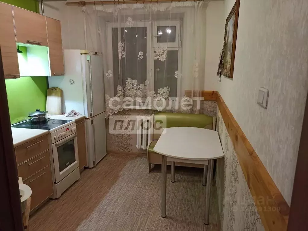 2-к кв. Тюменская область, Тюмень ул. Александра Логунова, 4 (52.9 м) - Фото 0