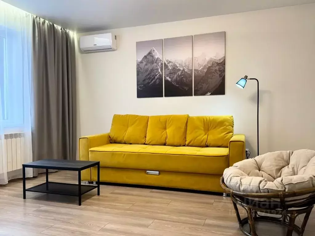 2-к кв. Красноярский край, Красноярск Взлетная ул., 10 (56.0 м) - Фото 1