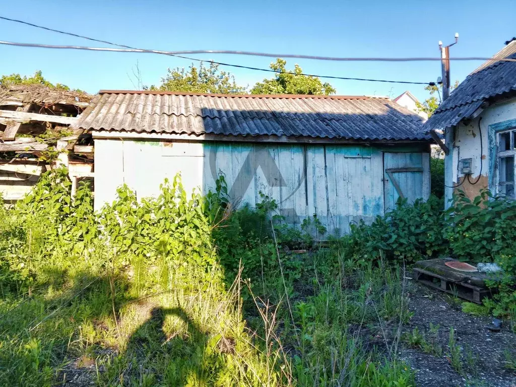 Дом в Краснодарский край, Апшеронский район, Нефтегорск пгт ул. ... - Фото 1