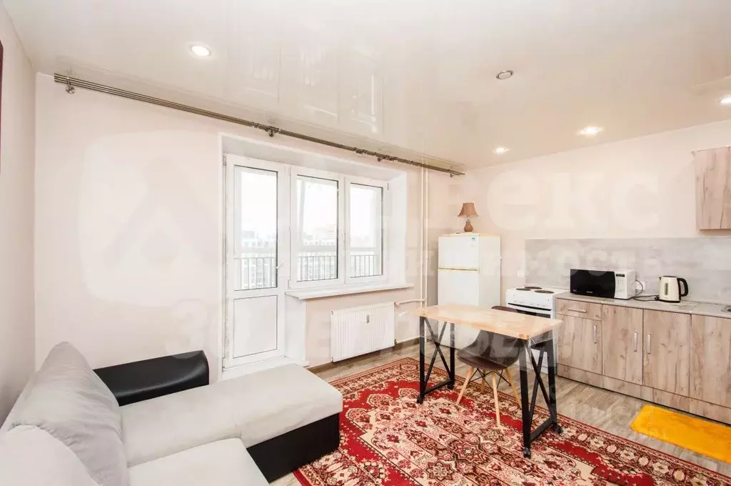 Студия Тюменская область, Тюмень Мелиораторов мкр, ул. Сидора ... - Фото 1