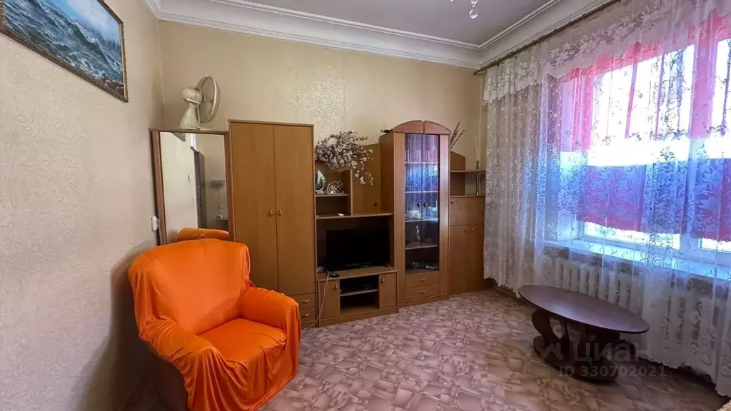 2-к кв. Севастополь ул. Большая Морская, 8 (64.0 м) - Фото 1