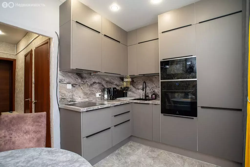 2-комнатная квартира: Новосибирск, улица Халтурина, 39 (55.5 м) - Фото 0