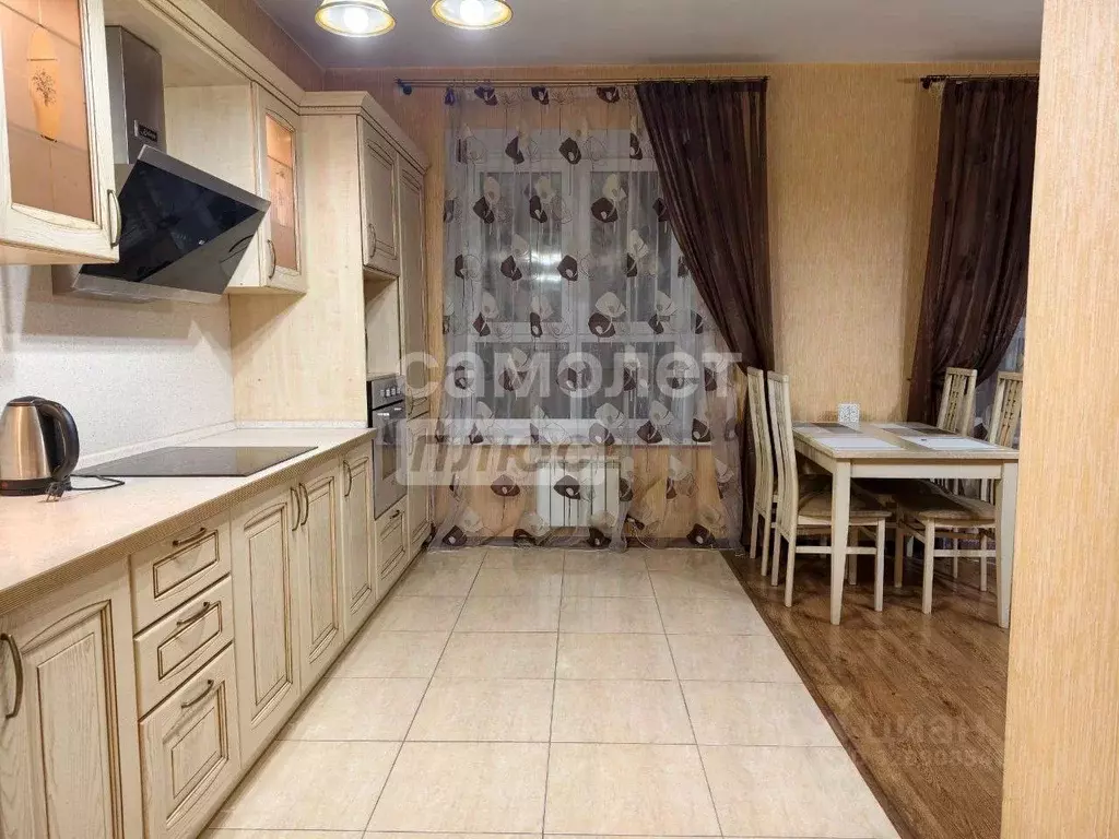 3-к кв. Иркутская область, Иркутск Ямская ул., 17 (97.0 м) - Фото 1