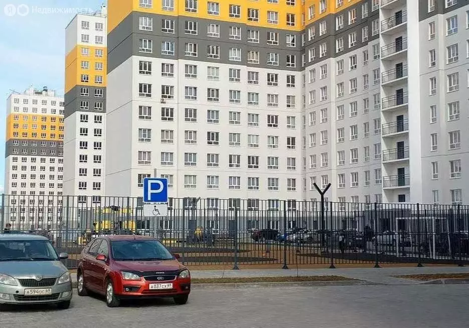 1-комнатная квартира: Тверь, улица Левитана, 93А (37 м) - Фото 2